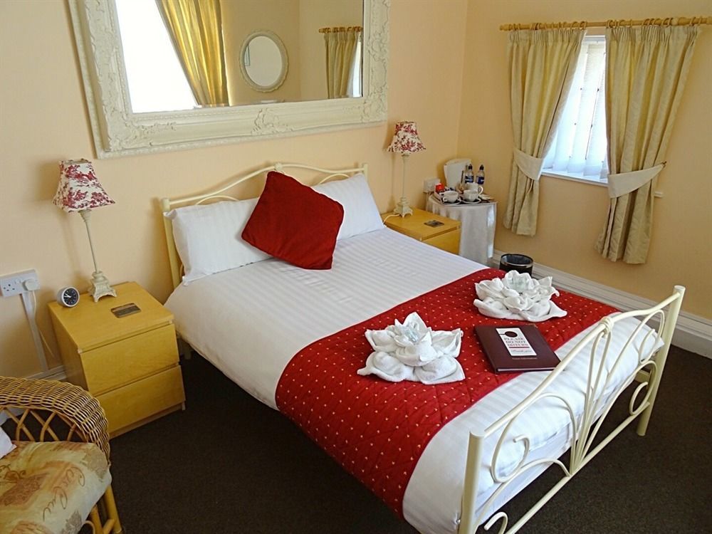 Hotel The Arms
